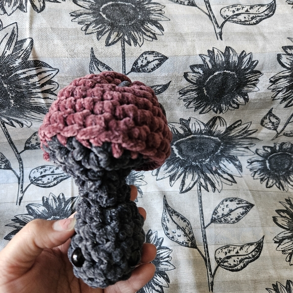 Crochet Mini Pop it Mushroom - Picture 6 of 8